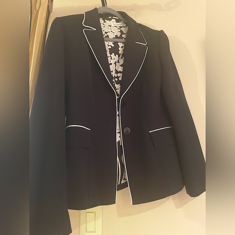 Blazer by the brand Planet.
